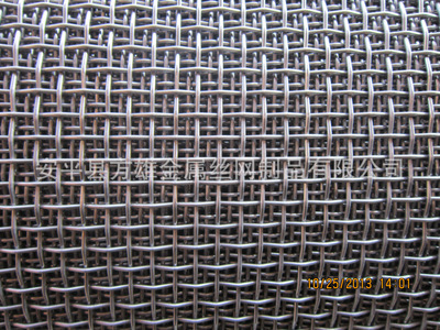 專(zhuān)業(yè)解析 【廠家直銷(xiāo)】鍍鋅鐵絲軋花網(wǎng)與鋼絲軋花網(wǎng)